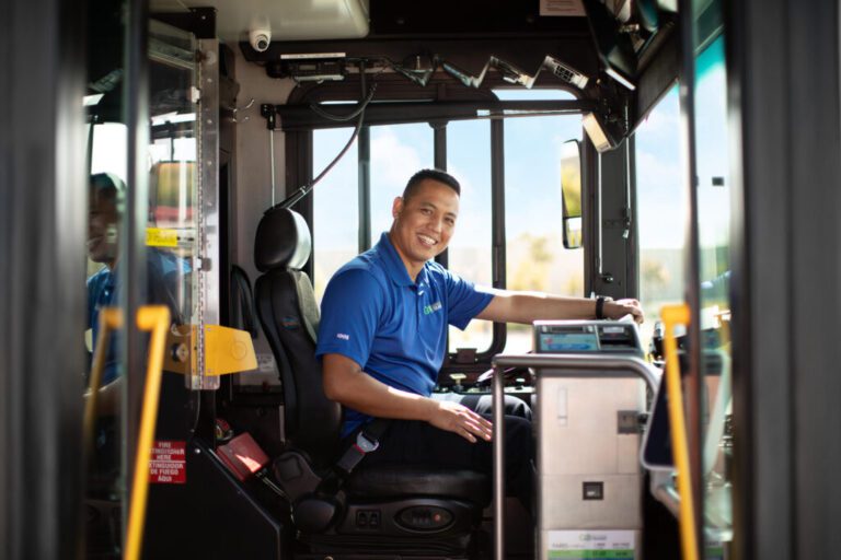 How to Become a Bus Driver